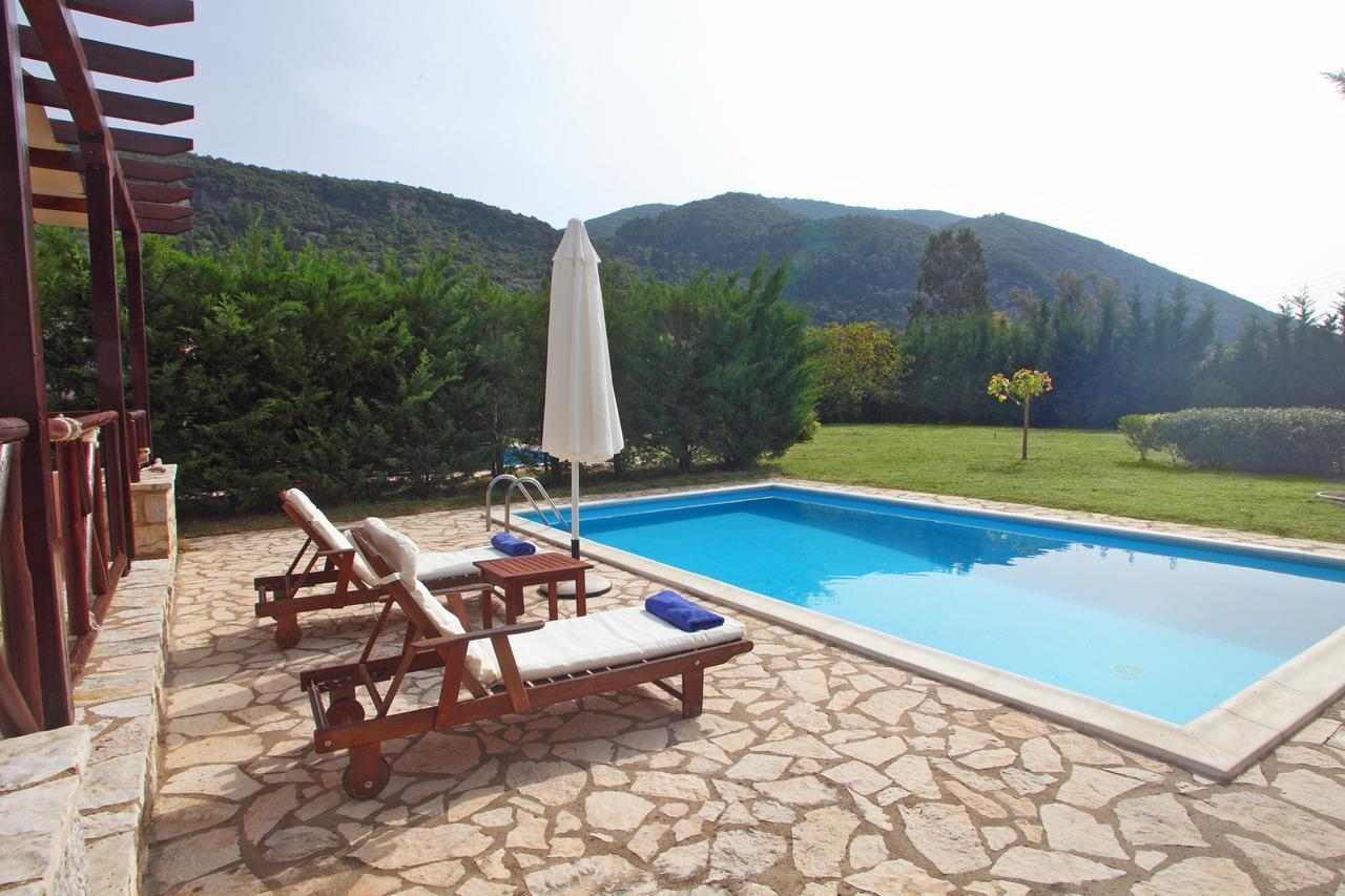 Echinades Resort Vasiliki  Ngoại thất bức ảnh